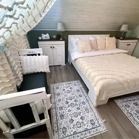 Nirvana Apartman Balatonbereny Exterior photo
